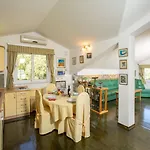 5 Bedroom With Balcony Nyaraló