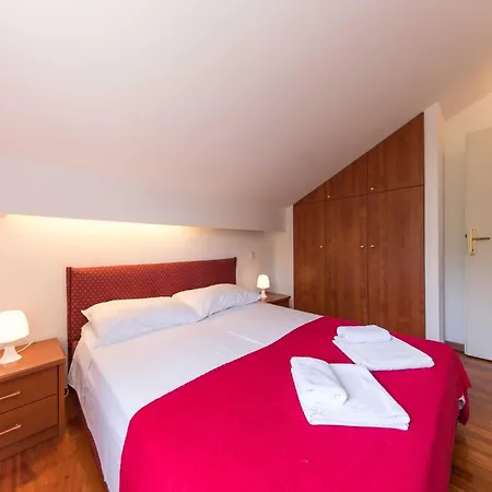 Lapad Royal - Five Bedroom With Balcony And View *