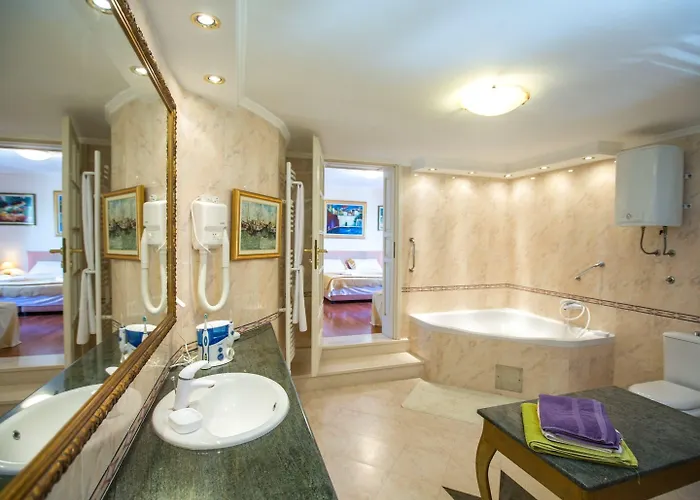 5 Bedroom With Balcony * Dubrovnik