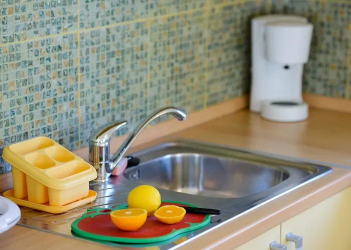 Nyaraló 5 Bedroom With Balcony